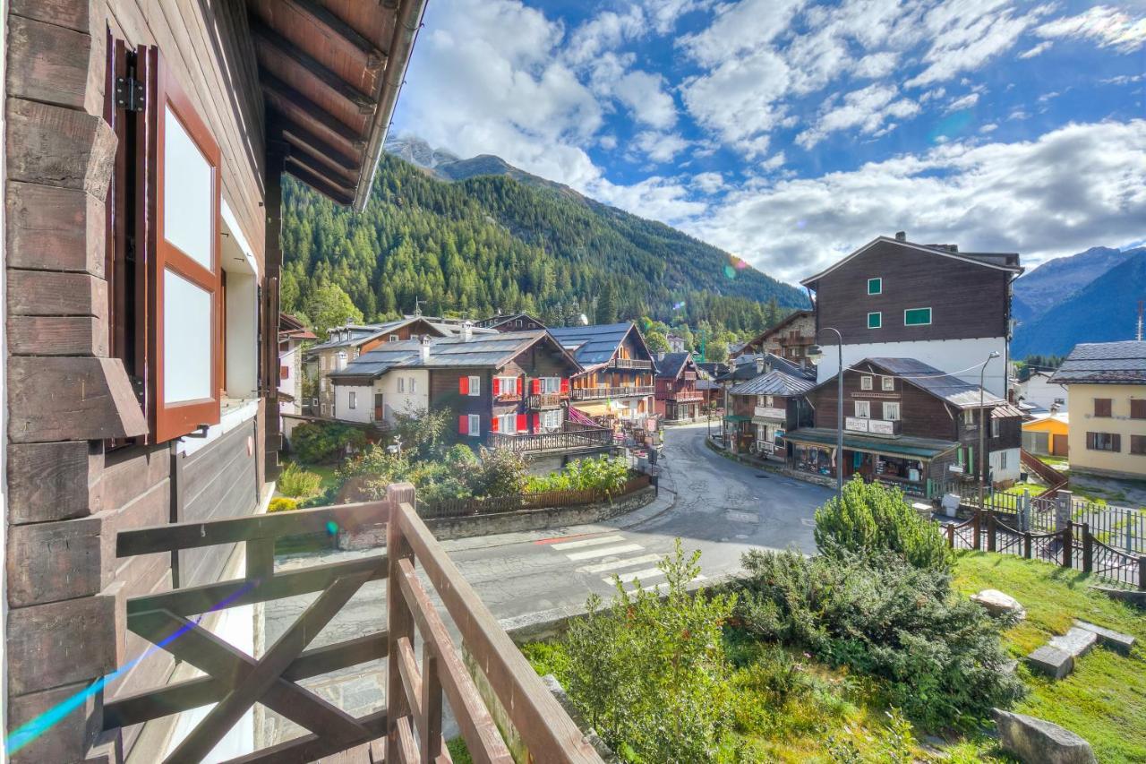 Monterosa Cozy Apartment 200mt From Ski Macugnaga Zewnętrze zdjęcie